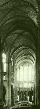 Earthlore Gothic Architecture: Quadripartite rib vault of nave at St-Denis, Paris.